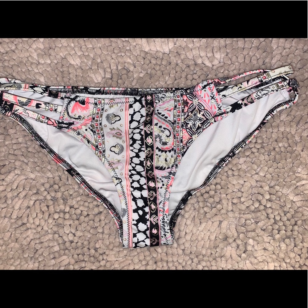Victoria’s Secret bikini bottoms